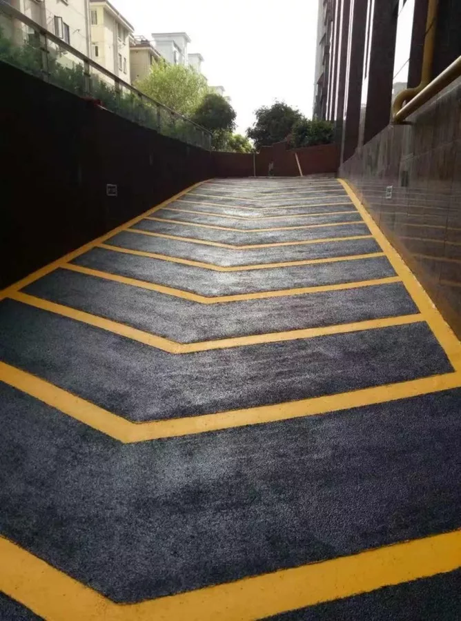 单向防滑无震动坡道